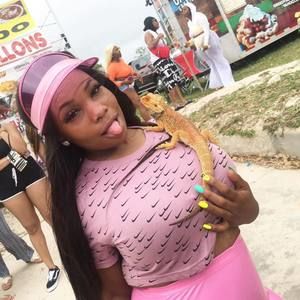 Meet your Posher, Jass